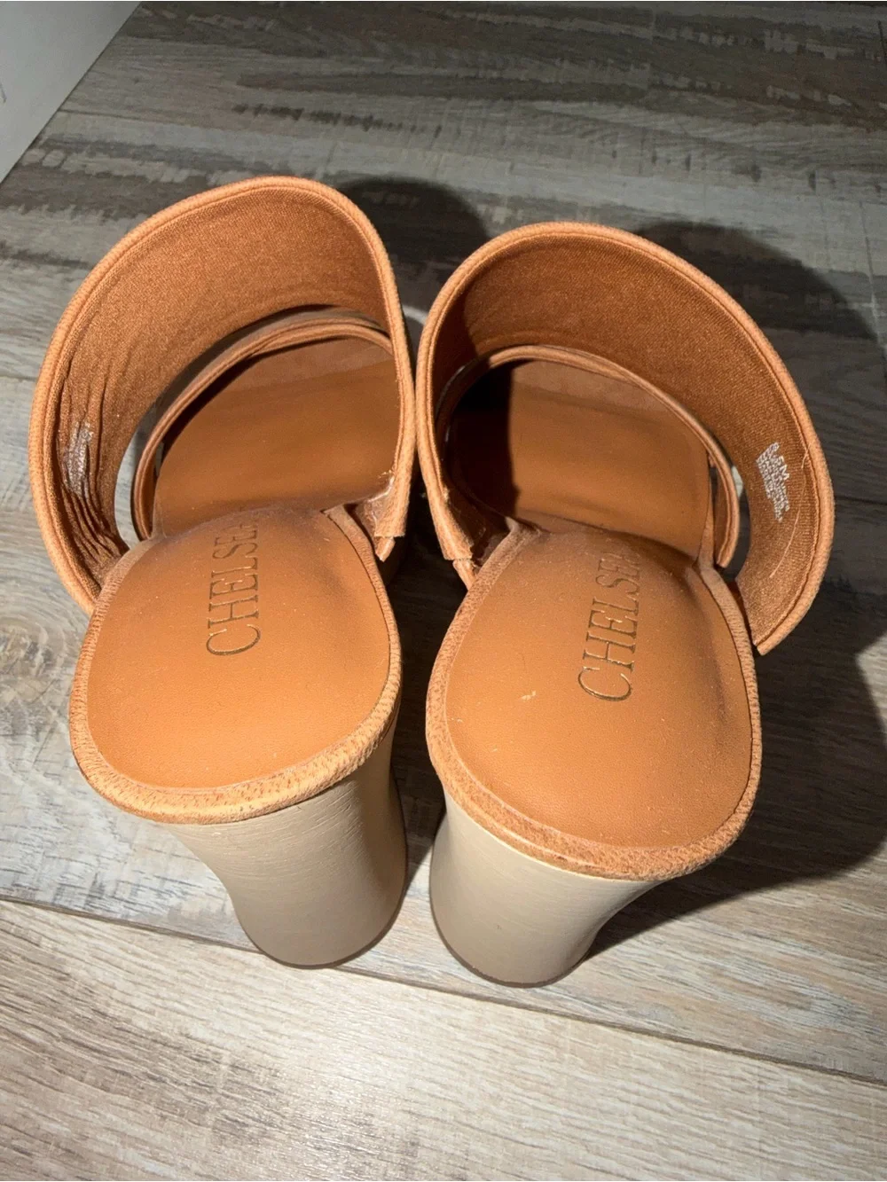 Chelsea & Violet Tan Platform Slide Sandals